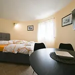 Zminj Apartments