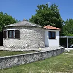 Apartment Zminj Apartments Žminj
