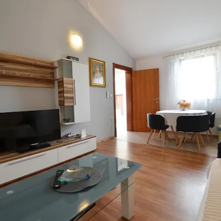 Zminj Apartments * Žminj