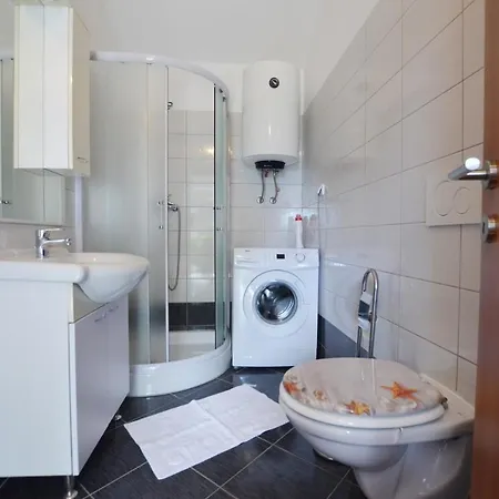 公寓 Zminj Apartments Žminj