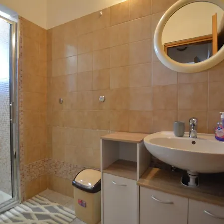 Zminj Apartments * Žminj