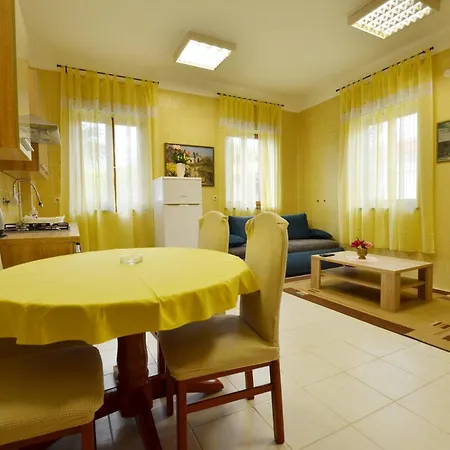 Zminj Apartments * Žminj