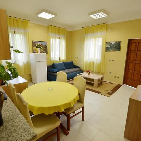 דירה Zminj Apartments Žminj