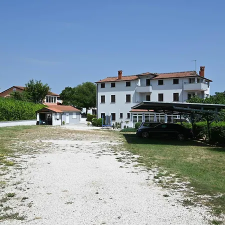 Zminj Apartments Žminj