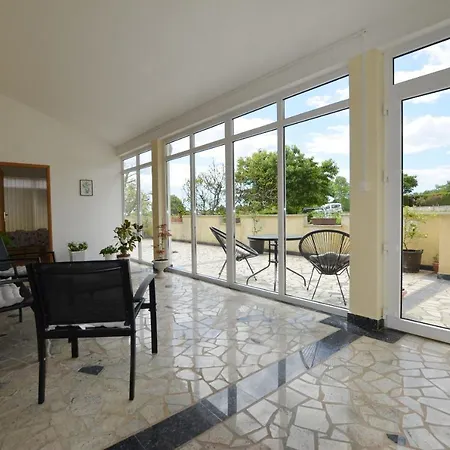 Apartament Zminj Apartments *