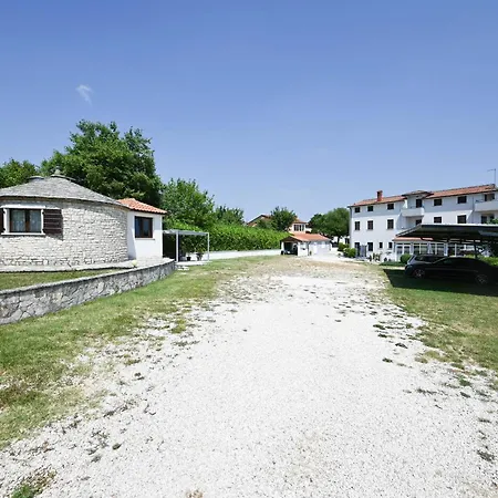Lägenhet Zminj Apartments *